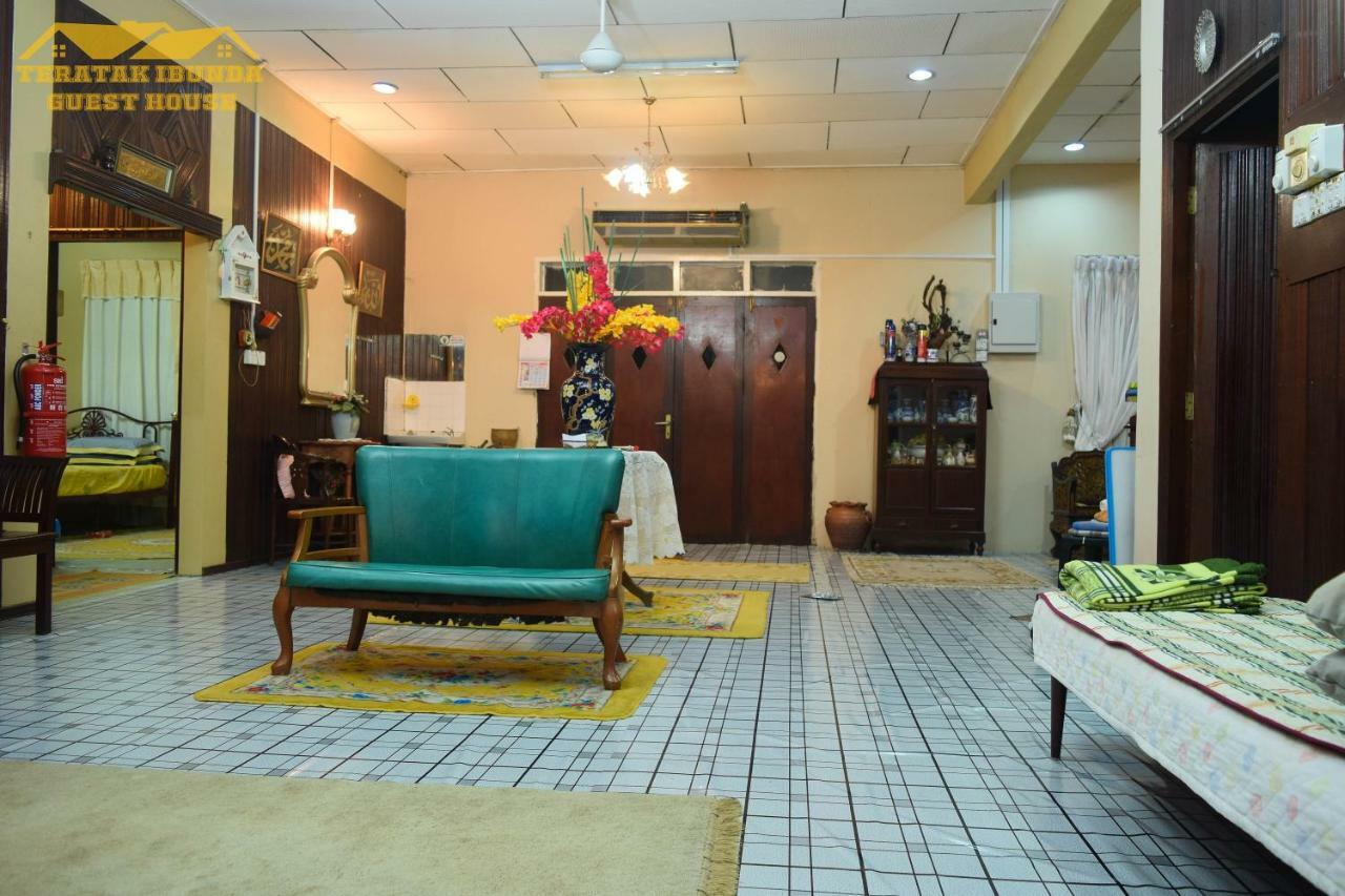 Teratak Ibunda Guest House Кота-Бару Екстер'єр фото